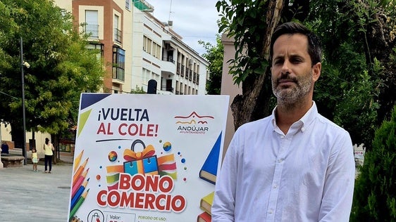 El bono-comercio Vuelta al Cole supondrá un alivio para las familias iliturgitanas