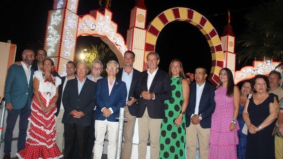 El inicio del alumbrado anuncia días de brillo y desenfado e Andújar con su Feria de Septiembre