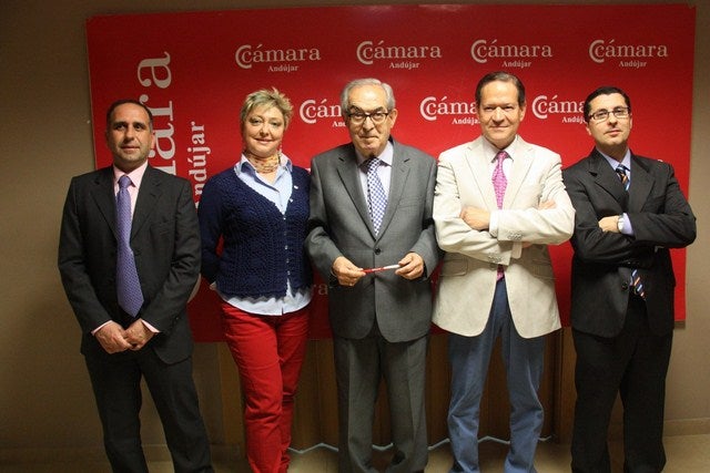 Radio Andújar distinguido con el Escudo de la Cámara de Comercio e Industria por su 30 aniversario