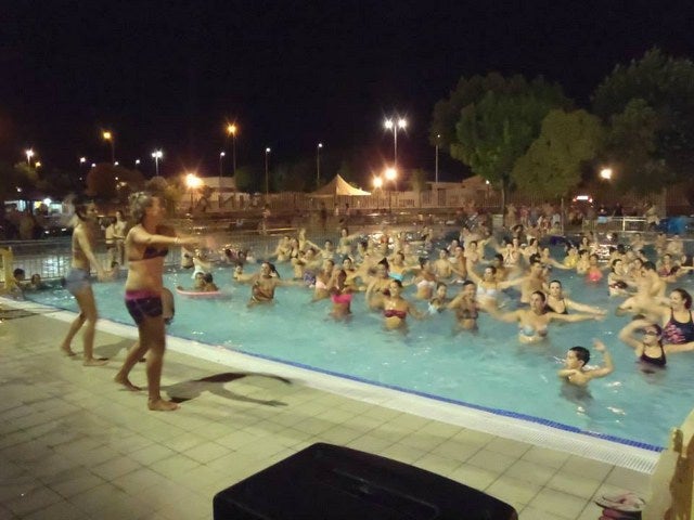 La iniciativa 'Jugando hasta el amanecer' amplía su horario nocturno para el resto del verano