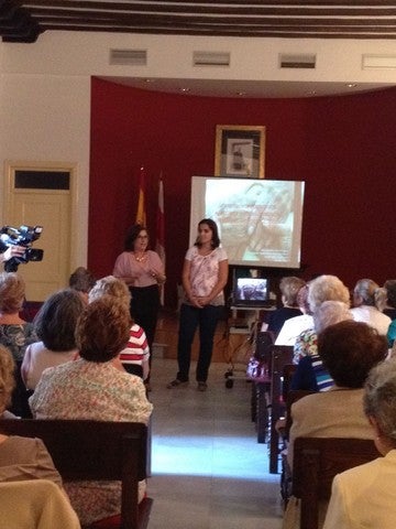 El Alto Guadalquivir imparte una charla sobre el alzheimer y otras demencias