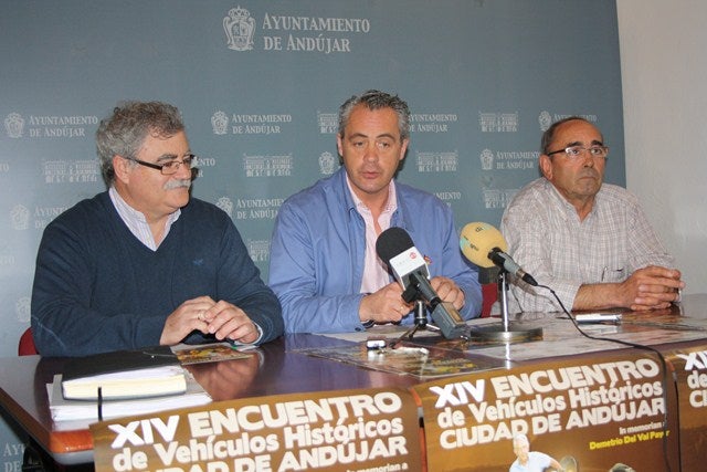 El Club de Vehículos Históricos 'Ciudad Andújar' homenajea a Demetrio del Val con su XIV este fin de semana