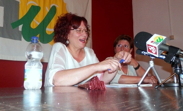 Ana Moreno presenta su poemario 'Mujeres en Vuelo'