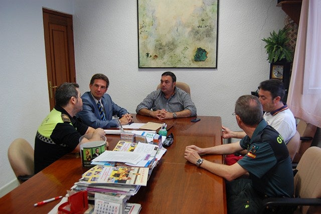 El jefe provincial de Tráfico visita la villa de Arjonilla
