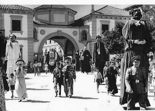Aquellas ferias de antaño, el cambio de ubicación del tradicional Colón al actual  ferial