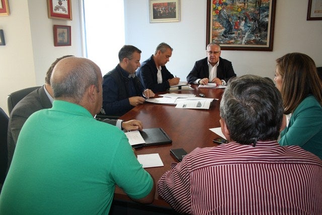 El Ayuntamiento desea recuperar los terreros de Ros Casares y pide a la Junta su implicación