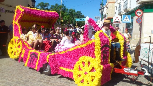 Lopera disfruta de la Romería de San Isidro
