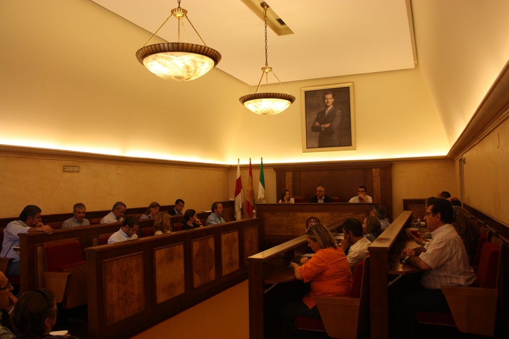 Breve y último pleno de la corporación municipal