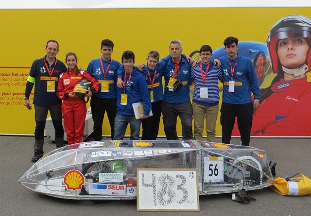 Satisfacción del equipo Eco-Jándula tras pulverizar sus marcas en la Shell Eco Marathon