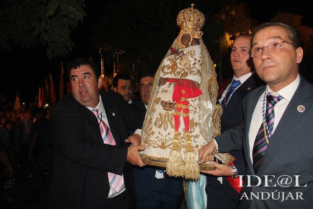 Manto de estrellas para la Morenita en el 788 aniversario de su Aparición