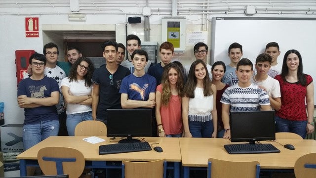 El IES Virgen de la Cabeza edita una revista que repasa el pasado curso
