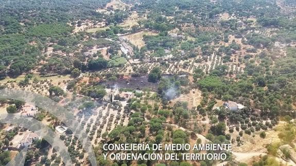 Extinguido el incendio forestal en la zona de las Viñas de Andújar