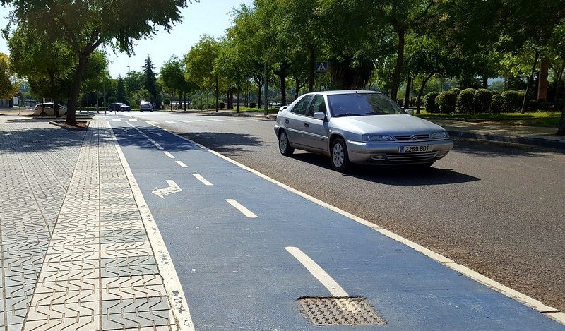 Fomento anuncia la próxima licitación del carril-bici que unirá la ciudad con la serranía