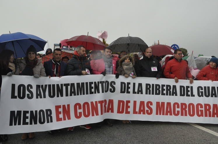 Un empresario pretende construir un complejo de siete granjas de cerdos en una extensión de 1.100 hectáreas en Dehesas de Guadix a dos kilómetros de Cuevas del Campo 