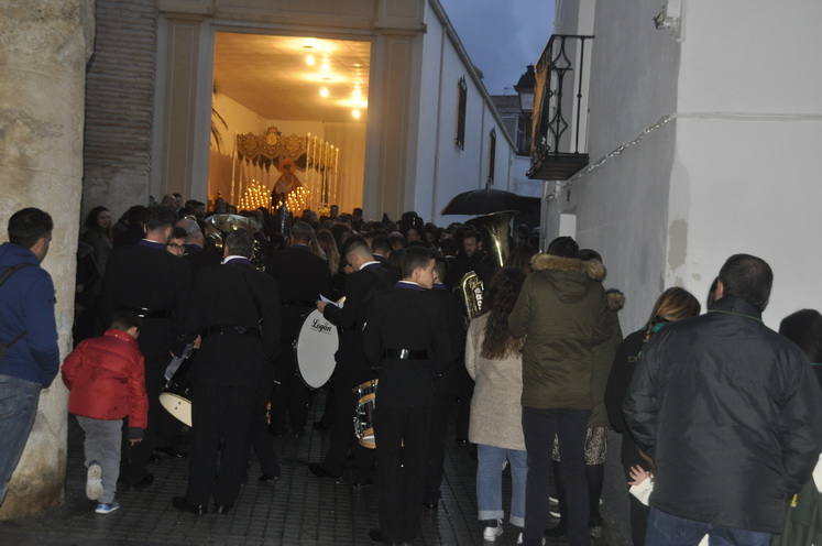El Cristo de los Méndez si realizó su estación de penitencia del Jueves Santo