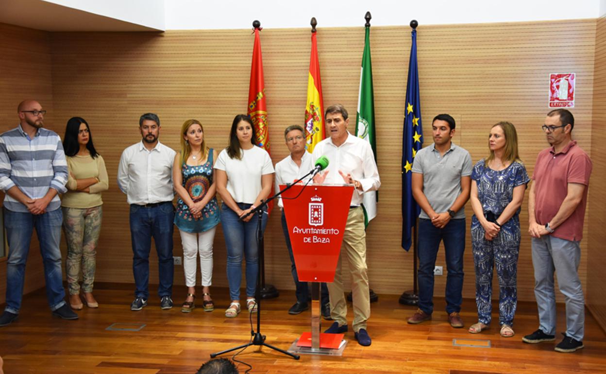 Nuevo equipo de gobierno al completo
