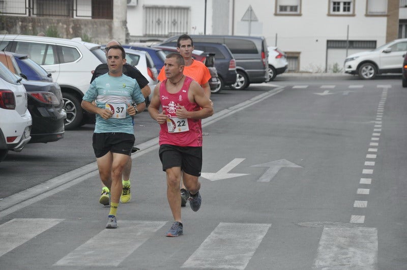 Víctor Doblas Díaz gana la XXI Carrera Popular Quesada Clínica Dental