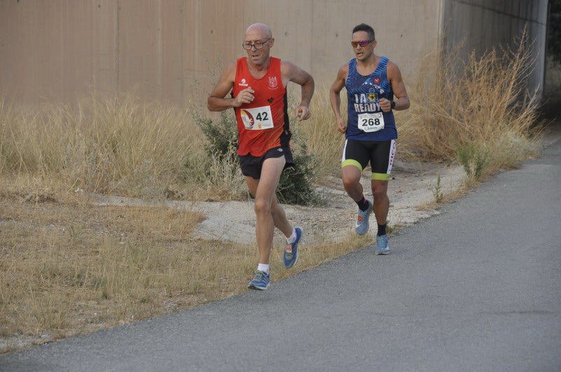 Víctor Doblas Díaz gana la XXI Carrera Popular Quesada Clínica Dental