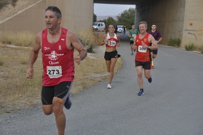 Víctor Doblas Díaz gana la XXI Carrera Popular Quesada Clínica Dental