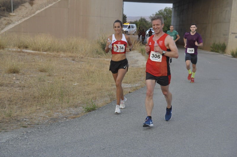 Víctor Doblas Díaz gana la XXI Carrera Popular Quesada Clínica Dental