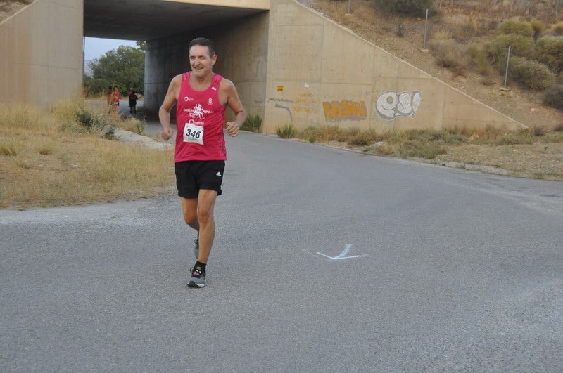 Víctor Doblas Díaz gana la XXI Carrera Popular Quesada Clínica Dental