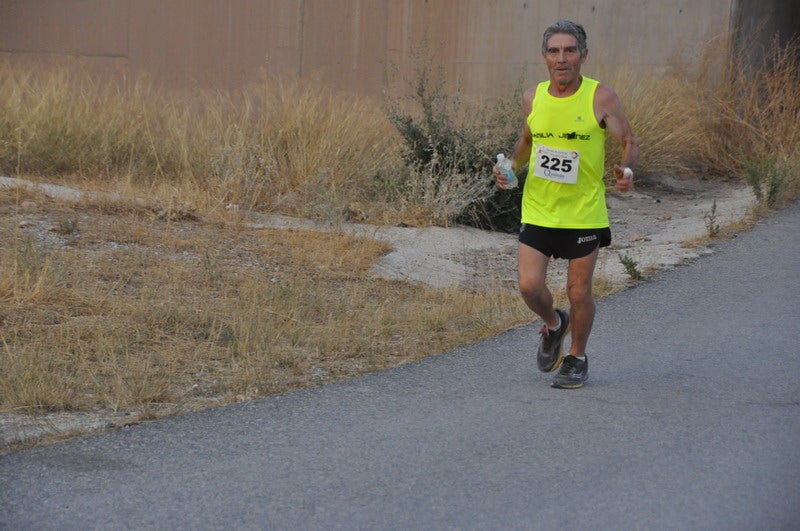 Víctor Doblas Díaz gana la XXI Carrera Popular Quesada Clínica Dental