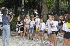 Los niños de Baza disfrutan en la mañana de este viernes del Cascamorras Infantil. 