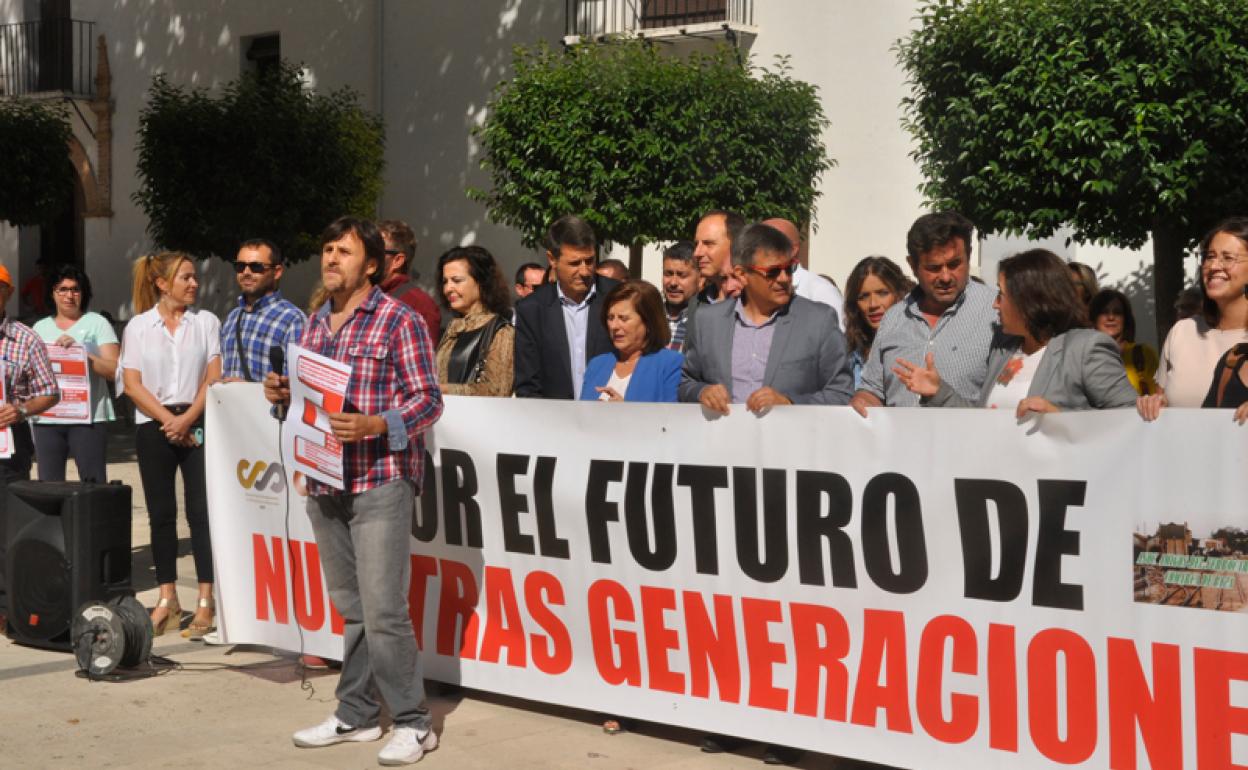 Concentración, España Vaciada en Baza 