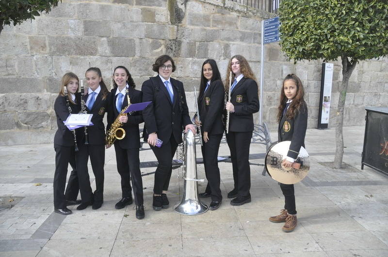 Los bastetanos celebran el '¡Baza, Qué!' y el día de Santa Bárbara