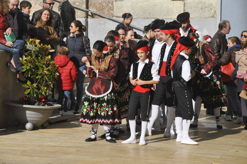 Los bastetanos celebran el '¡Baza, Qué!' y el día de Santa Bárbara