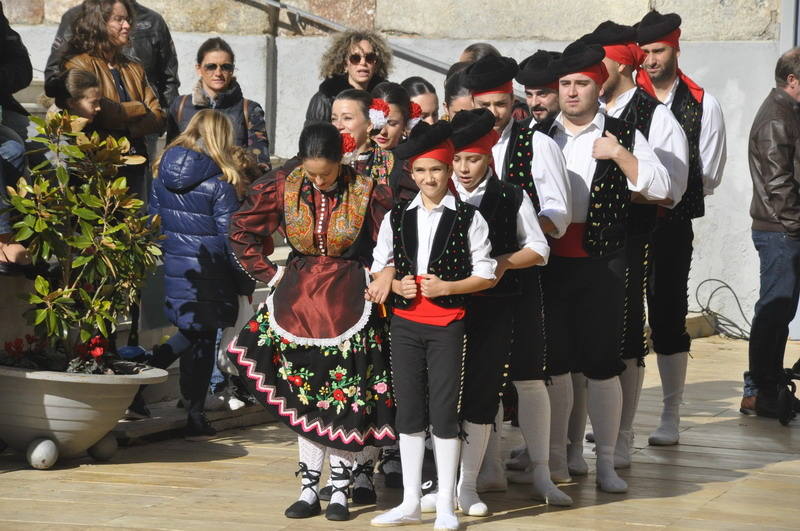 Los bastetanos celebran el '¡Baza, Qué!' y el día de Santa Bárbara