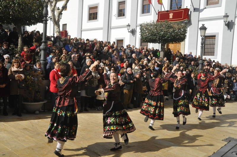 Los bastetanos celebran el '¡Baza, Qué!' y el día de Santa Bárbara