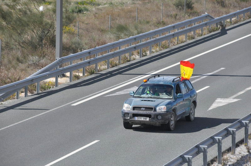 Decenas de tractores marcharon en el norte de la provincia.