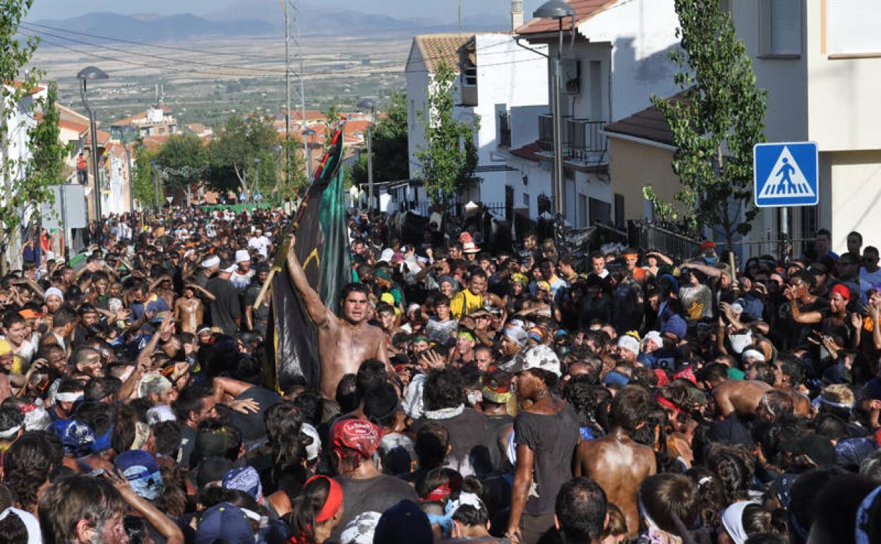 José Antonio Escudero, ya fue Cascamorras en el 2010, imposible guardar distancia de seguridad