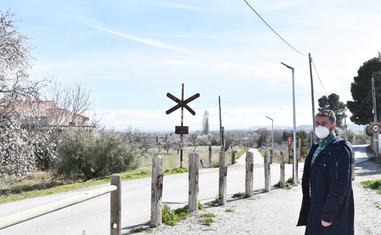 La vía verde estrena iluminación con farolas solares
