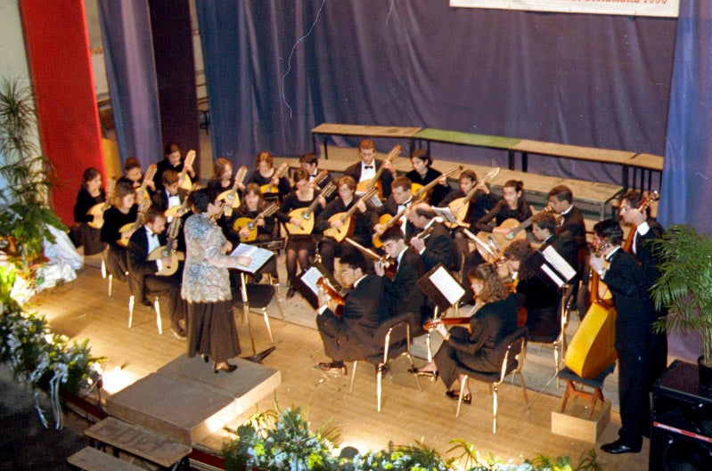 Uno de sus primeros conciertos en el entonces viejo teatro Dengra 