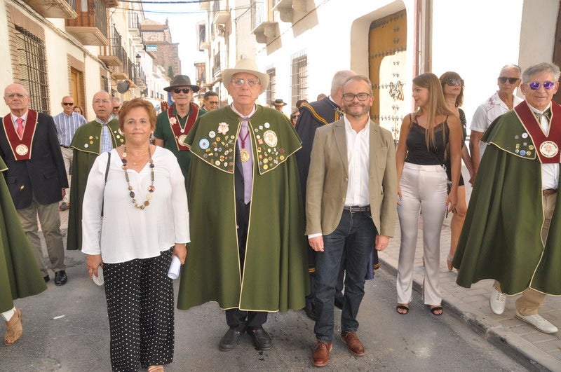 Una exhibición de sevillanas o el homenaje a título póstumo a Antonio Muñoz Jaunenes componen el acto.