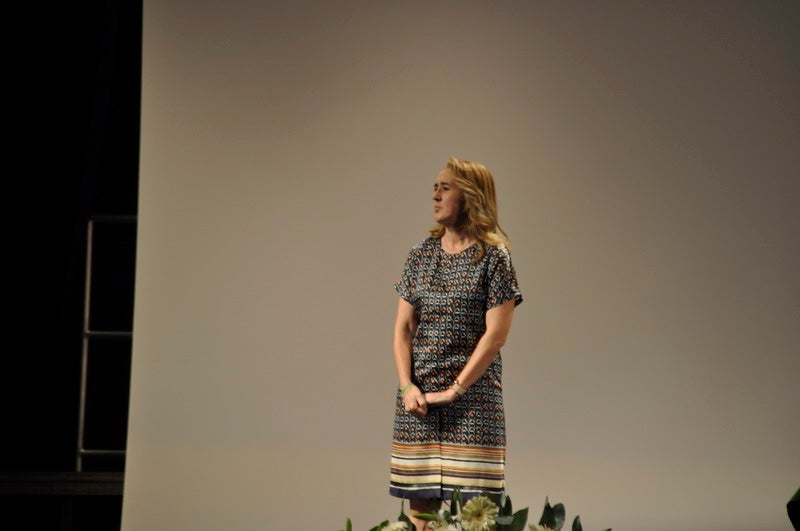 Una exhibición de sevillanas o el homenaje a título póstumo a Antonio Muñoz Jaunenes componen el acto.