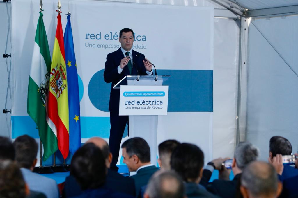 Inauguración de la estación eléctrica entre Caparacena y Baza