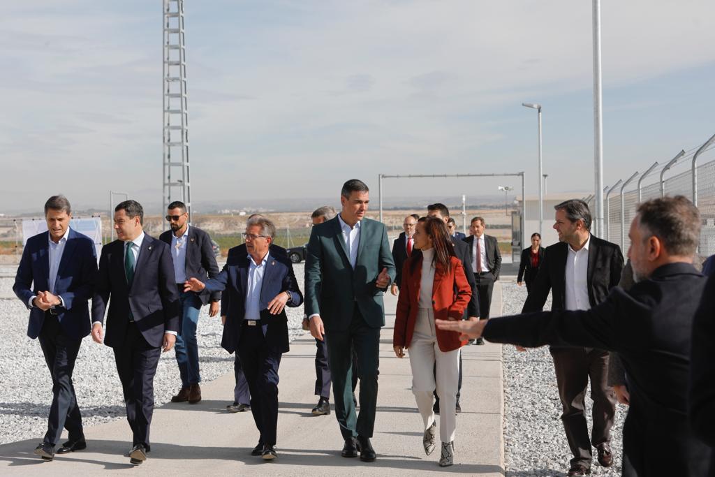 Inauguración de la estación eléctrica entre Caparacena y Baza