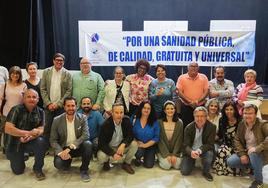 Algunos de los integrantes de la Plataforma en Defensa de la Sanidad Pública