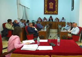 Los municipes bastetanos celebrarón ayer su último pleno del actual mandato