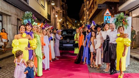 El desfile solidario a favor de la Asociación Pro Discapacitados psíquicos 'Jabalcón' recauda casi 10.000 euros