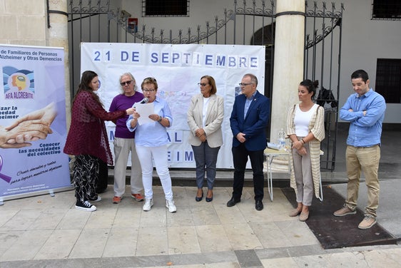 La AFA Alcrebite exige más recursos sanitarios incluido un neurólogo en el Hospital de Baza