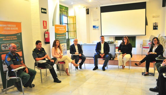 Reunión en el Centro de Visitantes de Narváez