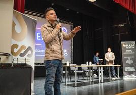 Uno de los especialistas participantes en las jornadas de ciberseguridad