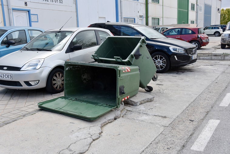 El Ayuntamiento cierra las instalaciones deportivas por el temporal de viento