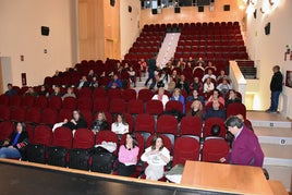 Comerciantes asistentes a la reunión