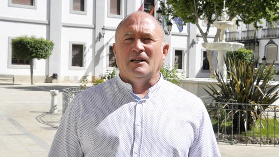 El PSOE obliga a anular el nombramiento de Rafael Azor como presidente de EMUVIBA