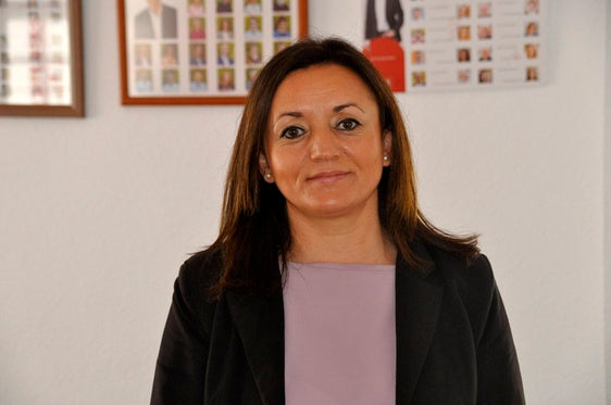 Cuevas del Campo habilita un teléfono de asistencia en materia de inmigración
